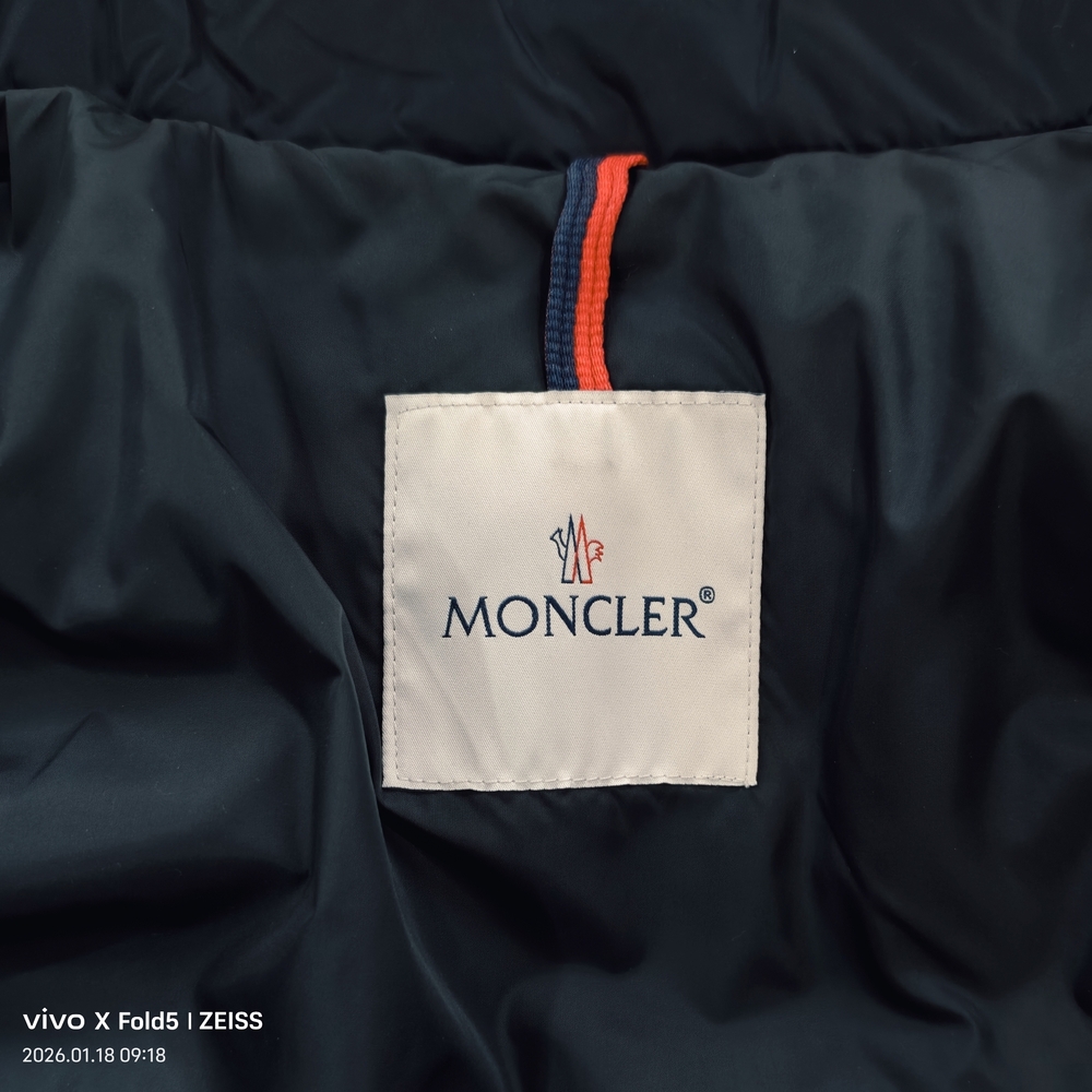 Moncler Dark Blue Puffer Jacket - Picture 4 of 9